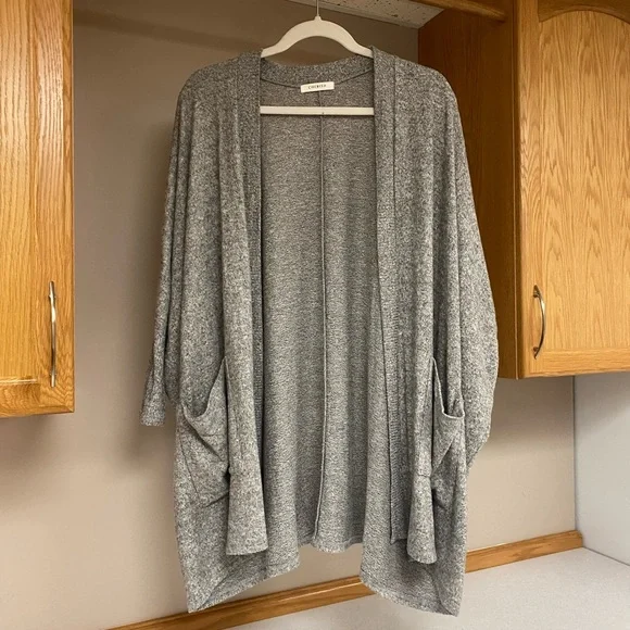 Flaunt Boutique Gray Speckled Cardigan - Picture 6 of 12